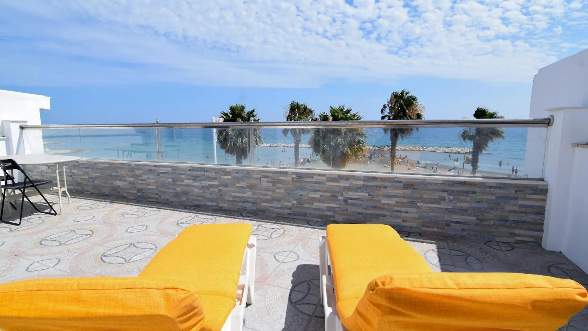 Letmalaga Cremades Seaside Apartment Spain