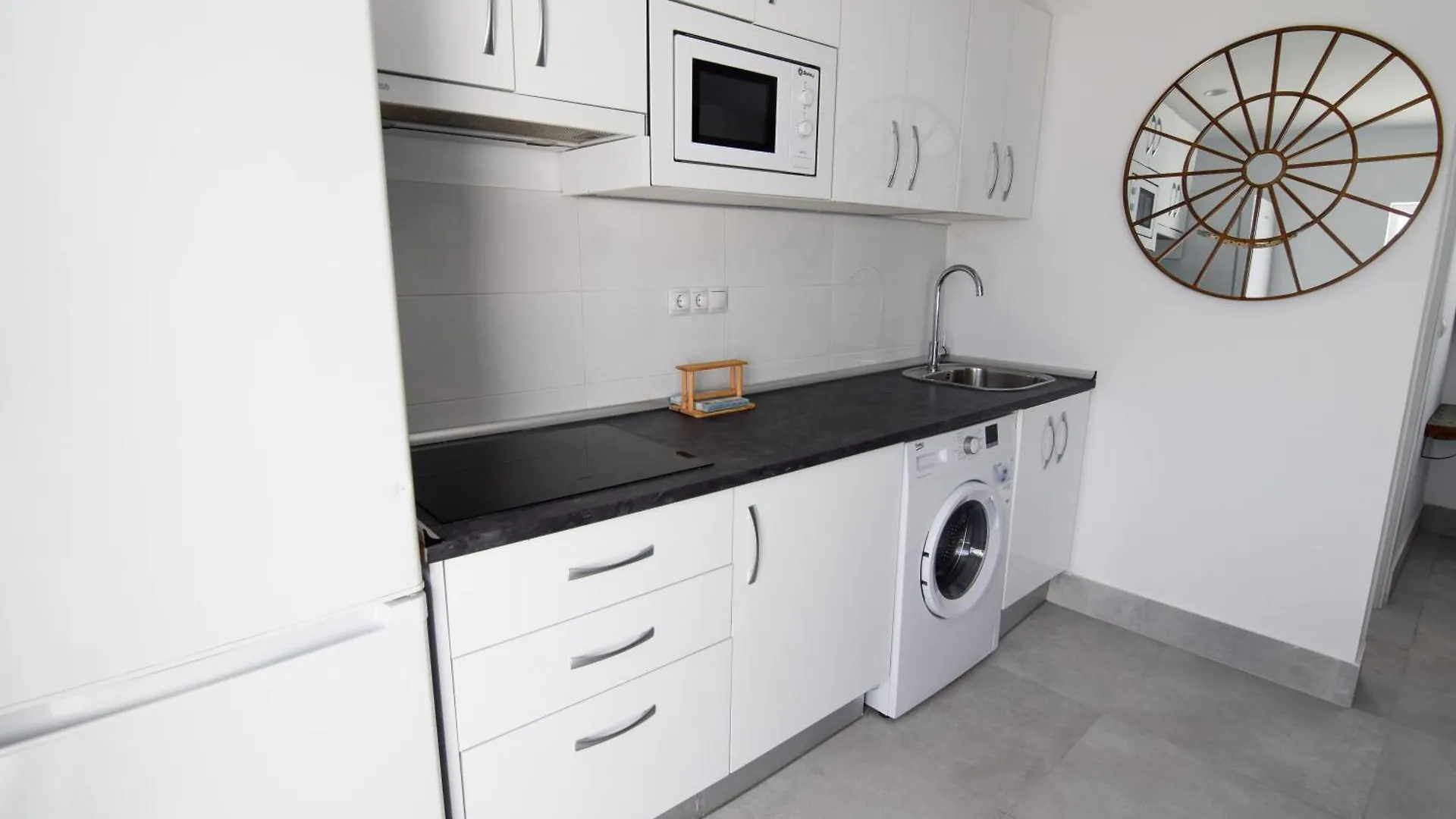 Letmalaga Cremades Seaside Apartment